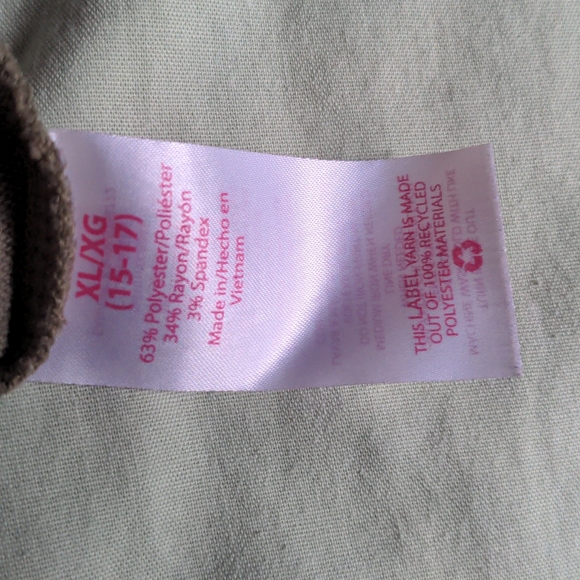 XL green long sleeved shirt - Picture 4 of 4